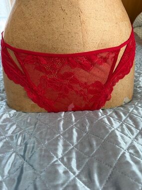 Victoria’s Secret very sexy lace thongs